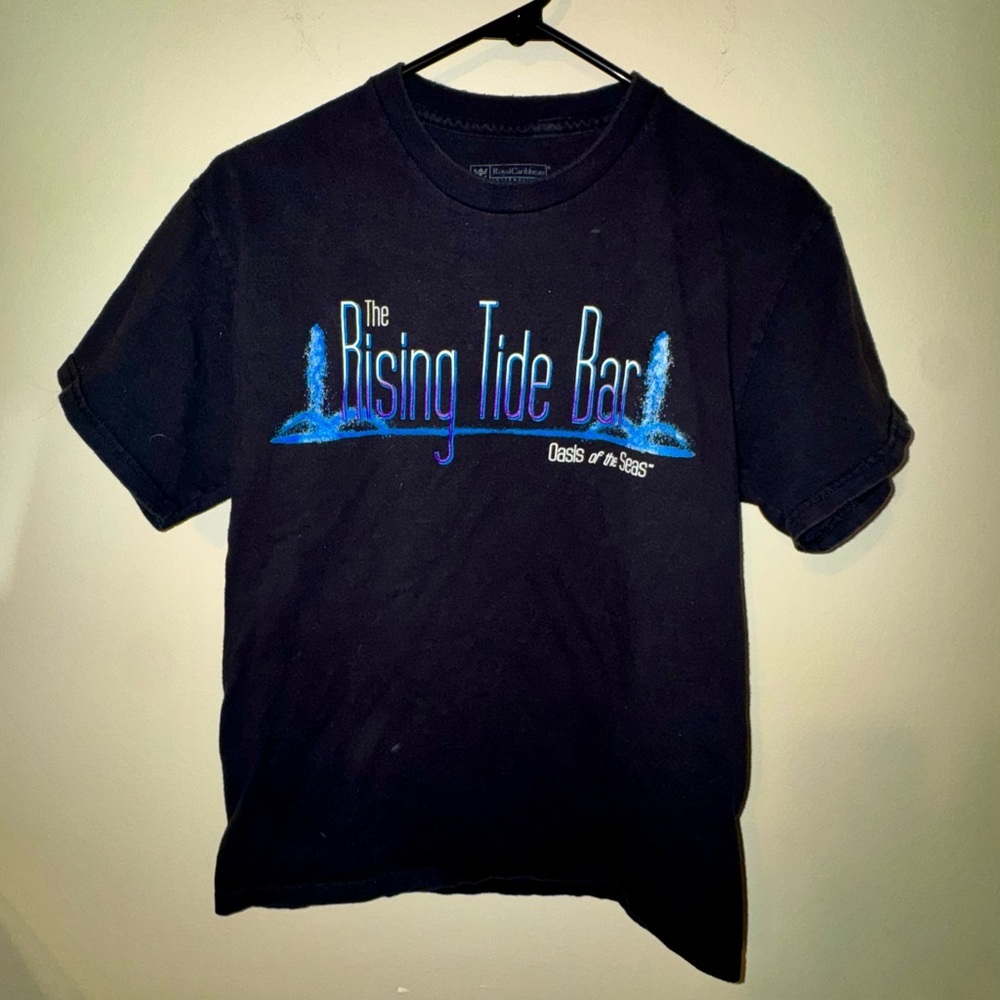 Royal Caribbean Rising Tide Bar Oasis of the Seas T-shirt